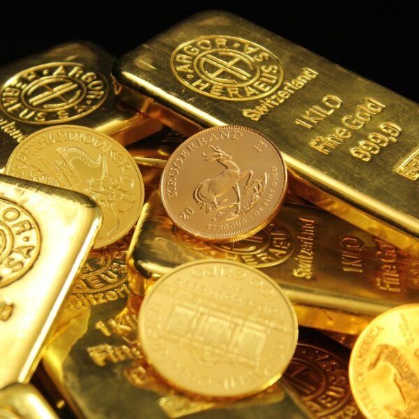 Gold price reaches new record of $4,200 per ounce