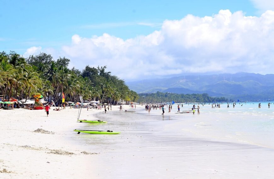 Boracay, Palawan, Siargao among world’s top island destinations