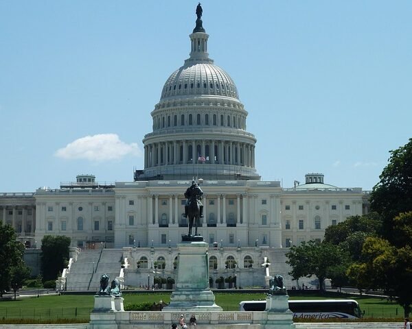 US govt shutdown could delay Fed rate reduction