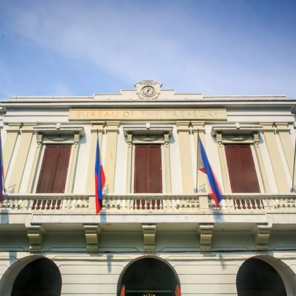 Govt budget deficit up 7.38% in end-November