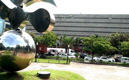 Bank lending expands in October with resilient credit demand