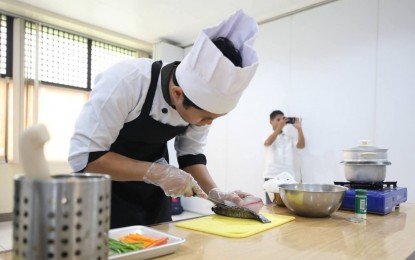 Govt pushing measures to boost PH labor market